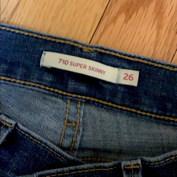 Levi skinny jeans - Picture 2 of 3